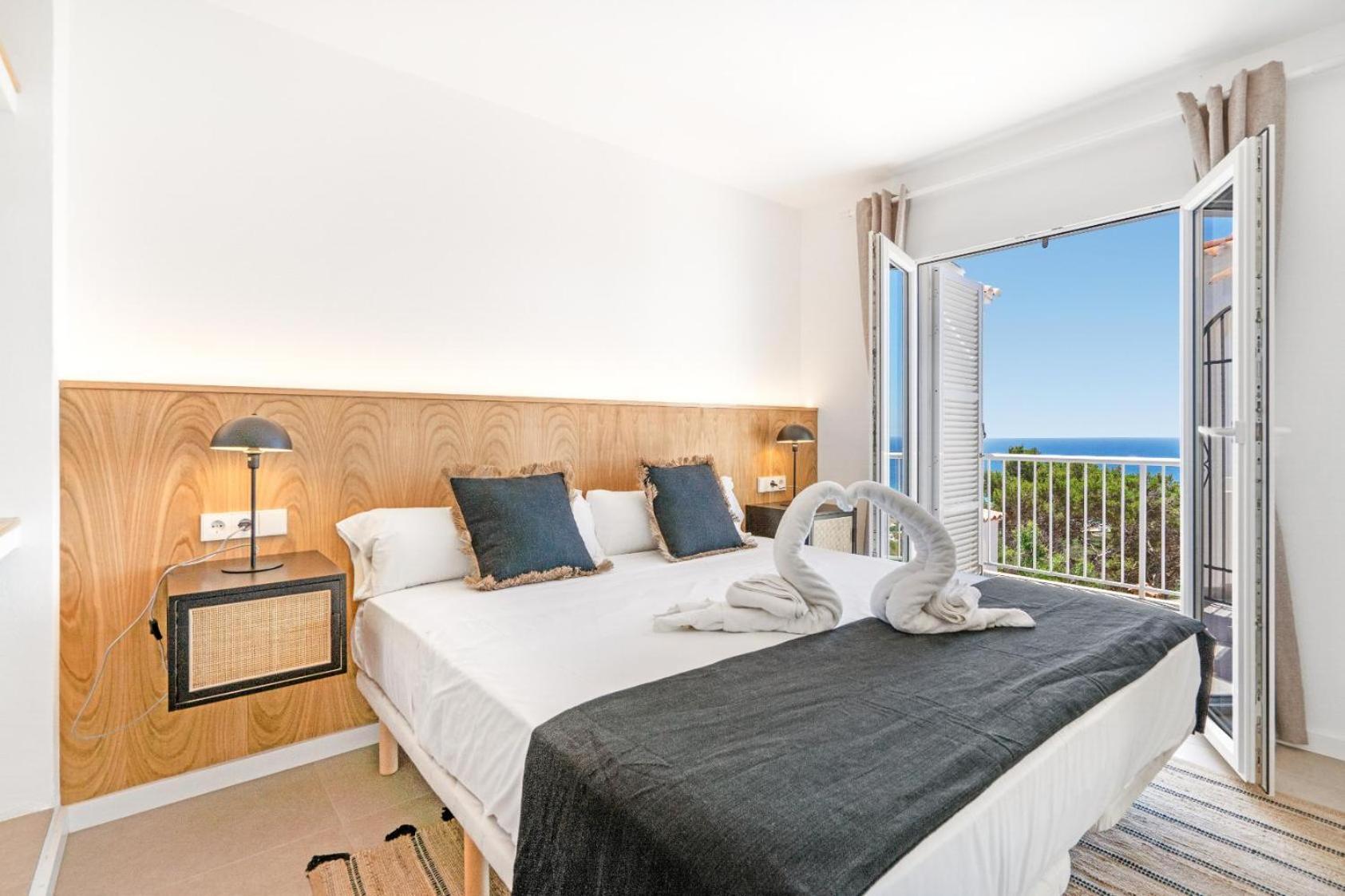 Suites Las Vistas By Menorca Vacations Son Bou Kültér fotó